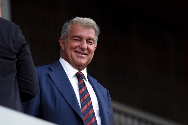 巴萨账面深坑!球员转会总负债1.59亿,莱万尾款还欠<a href=/zuqiu_zbo/bayern/ target=_blank class=infotextkey>拜仁</a>2000万