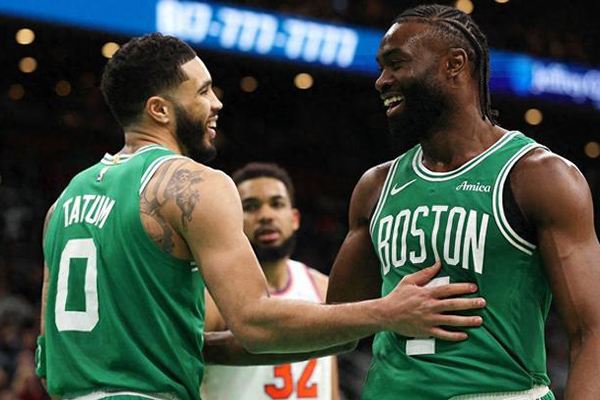 NBA东部格局洗牌：传统强队落势 <a href=/lanqiu_zbo/heat/ target=_blank class=infotextkey>热火</a>异军突起